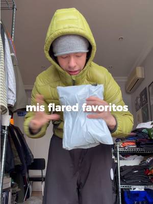 mis nuevos levis flared favoritos! son el modelo 569 y son increibles!!! 