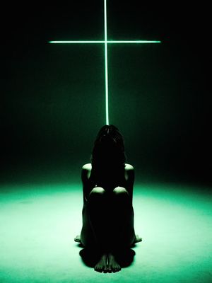 Laser cross
