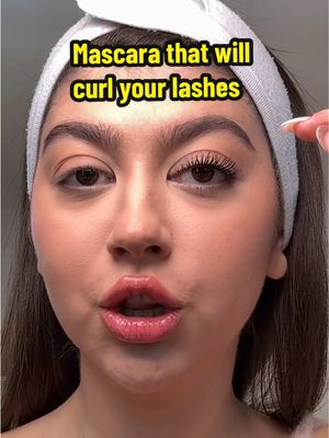 if you have straight LASHES, this is the mascara for you! Lancome CURL goddess has a wand that perfectly curls your lashes, but not only that it actually will have it curled HOURS!!! #lancômepartner @Lancôme #curlgoddess #lashes #makeup #mascara 