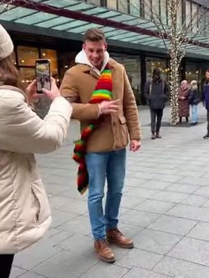 Endless Scarf Prank