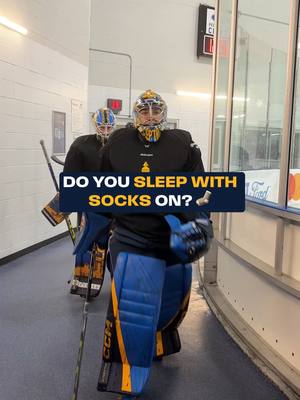 how do we feel about sleeping with socks on?? 🧦