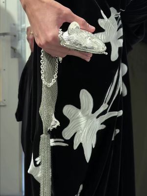 Velvet flowers cultivated by hand #DiorCouture