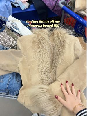 thank you thrift gods 🪽⭐️🥹 #thriftgods #pinterestboardthrifting #chicago
