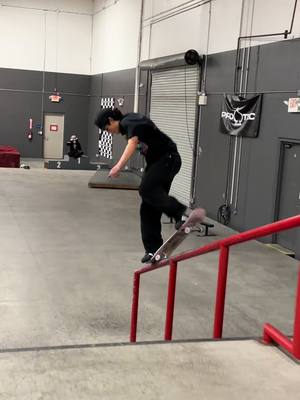 dunno what to say🤷‍♂️ 🤳 @lucasaquino  #Skateboarding #foryoupage #fyp #viral #50cent 