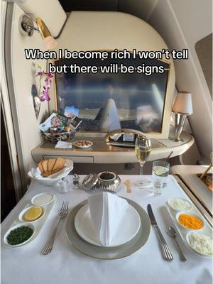 Caviar at 40,000ft? Yes, please.✨ #Emirates #FirstClass #Luxury #Travel