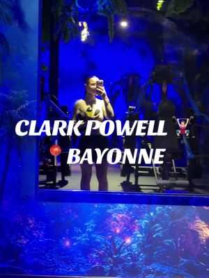 Nouvelle salle de sport Clark Powell à Bayonne 🏋🏻‍♀️ @clarkpowellfitness_bayonne  #salledesport#fitnessgirl#courseapied#runninggirl#gymaesthetic  
