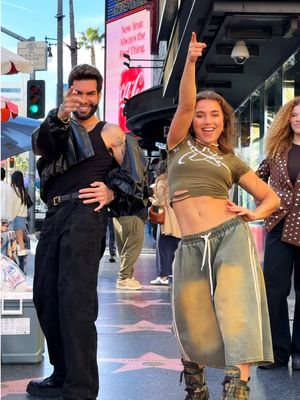The way he joined in and completely steal the show🤯🤩🇧🇷🇧🇷 #jetski #brazil #dance @Léo Silva 