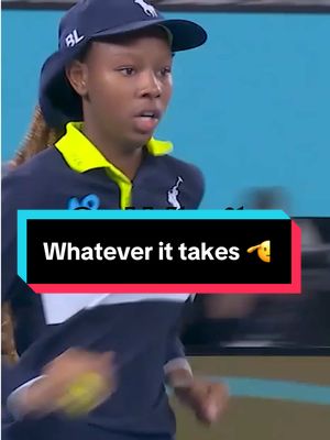 We’re here to help 😎 @Coco Gauff #AO26