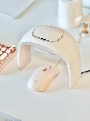 WFH girlies, listen up….👀 You NEED this! SEND to that one friend who’s always cold 🥶 #minispaceheater #wfhessentials #founditonamazon #amazonhome #wintermusthaves