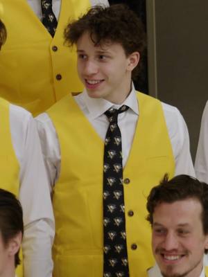 When you take an 18-year-old to a casino… #NHL #penguins #rookie 