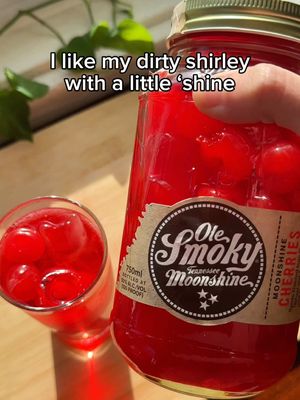 A dirty shirley should be made with the good stuff 🍒 #olesmoky #dirtyshirley #moonshinecherries