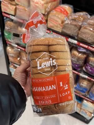 Had to run to @Meijer to pick up the essentials… and yes we’re talking about our favorite half loaves! #halfloaf #groceryshopping #restock 