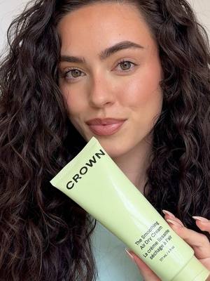 Effortless and heatless 💚 Shop The Smoothing Air Dry Cream now on crownaffair.com + @sephora @sephoracanada 