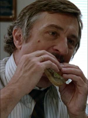This iconic scene with Sylvester Stallone, Robert De Niro, and a sandwich is stacked to perfection. 🏔️🎞️: Cop Land on Paramount+ #CopLand #SylvesterStallone #RobertDeNiro #MovieTok #FilmTok