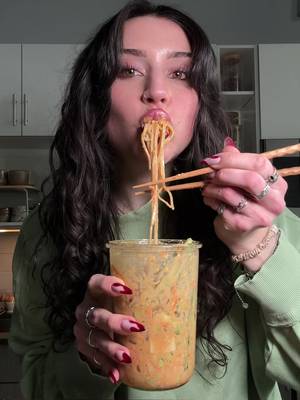 Peanut noodle jars are now going to be a weekly staple.  Ingredients: - a few spoonfuls of peanut butter  - soy sauce - rice vinegar - sesame oil - hot honey - minced garlic  - sriracha  - rice noodles  - Edamame  - tofu or chicken - sliced cucumber - carrots - green onion #healthyrecipes #highprotein #EasyRecipes #noodles 