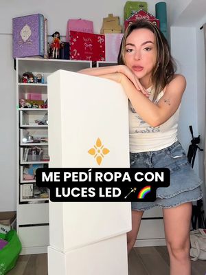 Nah, qué locura esto @Lumisonata_official ropa que brilla con fibras LED 🌈🤯 #unboxing #productosraros | Codigo: CANDE10