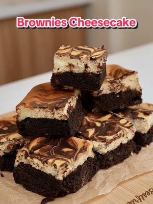 Brownies Cheesecake 🍫✨ When fudgy brownies meet creamy cheesecake, there’s really no turning back. This one is rich, chocolatey, and perfectly balanced. 😌 ⸻ BROWNIES CHEESECAKE 🍫🧀 Brownie Layer 	•	115g dark chocolate 	•	35g cocoa powder 	•	½ tsp coffee powder 	•	145g butter, hot & melted 	•	200g white sugar 	•	55g brown sugar 	•	3 large eggs 	•	1 tsp salt 	•	70g all-purpose flour Note: Reserve 2 tbsp batter + 1 tbsp hot water for drizzling on top.  Cheesecake Topping 	•	2 blocks cream cheese 	•	100g white sugar 	•	Pinch of salt 	•	2 large eggs 	•	1 tbsp vanilla ⸻ Baking Notes 	•	Bake at 160°C preheated oven for 40-50 minutes 	•	Let cool completely, then refrigerate overnight before slicing ⸻ Fudgy base, creamy top, and very dangerous slices. Save this recipe, bestfriend, you’re going to want to make this again. 🤍🍰