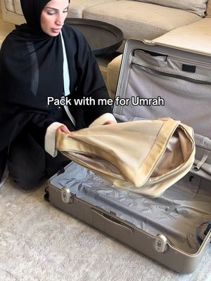 For those wondering what umrah is - it’s a spiritual journey Muslims take to Makkah to pray, reflect, and strengthen their connection with God 🤍🤍 #packwithme #umrah #umrah2026