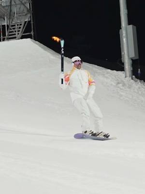 LIVIGNO 🤩 The Flame arrived yesterday at the Livigno Olympic venues in spectacular style, igniting people’s enthusiasm just days before the start of the Milano Cortina 2026 Winter Games. #MilanoCortina2026 #TorchRelay2026 #Olympics #Olimpiadi #WinterGames 