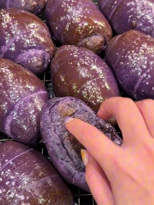 VIRAL SALT BREAD RECIPE SERIES This time we did ube salt bread! I’ve been using @erinscozykitchen base recipe and having fun experimenting. This is inspired by @breadroyale ‘s ube cheese pandesals that im addicted too! #austinfoodadventures #saltbread #ubesaltbread #bakingreel