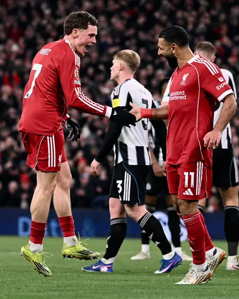 Come on Anfield ‼️❤️ @Liverpool FC +3 