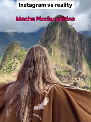 Machu Picchu Travel Tip 👀 (save this to plan your future trip to Peru) Machu Picchu is magical, but crowds come super quickly, usually within the first hour. Arrive at opening if you want space to explore and photos without a hundred people behind you. #machupicchuperu #travelperu 