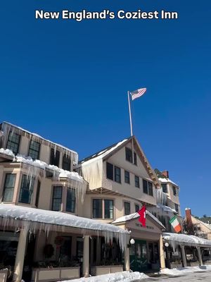 one of the few spots in New England I will keep going back to again and again! Whether you want romantic and relaxing or active and adventure this spot is so perfectly set in the White Mountains to give you it all! ✨Wentworth Inn 📍Jackson, New Hampshire #makebostonhome #newenglandtravel #visitNH