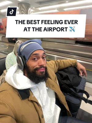 The best feeling ever at the airport is when they got the sign with your name on it ✈️😇 #airport #travel #dubai #world 