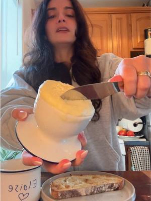 trying my homemade butter from my butter bell!!! #butter #butterbell #homemadebutter #homemade #eloise 