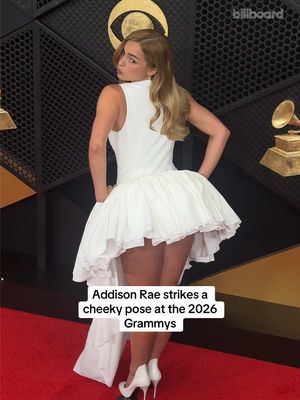 @Addison Rae gets cheeky on the 2026 #Grammys red carpet  #addisonrae #grammy #addison