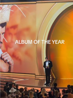 más que merecido, EL MEJOR ÁLBUM
