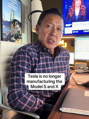 Tesla is no longer manufacturing the  Model S and X #TikTokLearningCampaign #learnontiktok #tesla #elonmusk #investing 