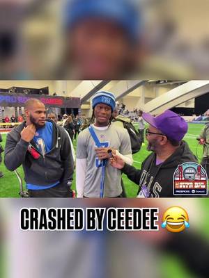 Name a better photobomb than CeeDee Lamb, we’ll wait… 😂
