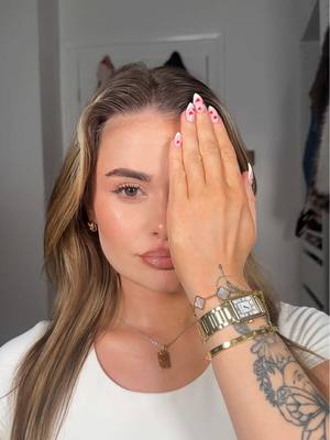 Which side is better? 🤍 ib @Han 🎀  @NARS Cosmetics Cosmetics concealer @MaybellineUK primer @e.l.f. Cosmetics UK UK halo glow,cream bronzer @Huda Beauty @hudabeautyshop Kosas powder #palegirl #halfandhalf #shadematch 