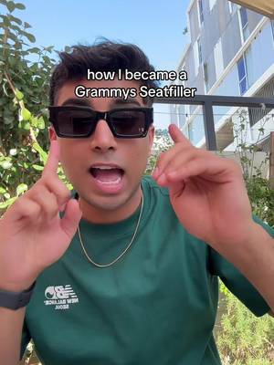 how I became a Grammys seatfiller! there were sm empty seats 2 hours into the show because a lot of people leave early 👀 #grammys #seatfiller #behindthescenes 