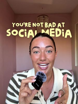 Are you SAT? Class is in session 📝🤞🏼📲 and today we are taking it back to the BASICS 🫡 and learning my tips for sharing and exporting a CRISPY video !  If you found this video helpful save it + follow along for more social media tips 🫶🏼✨ #socialmedia #contentcreator #tools 