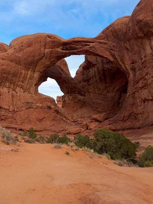 Did you know that Arches National Park has over 2,000 natural arches?! 🤯 #arches #archesnationalpark #nationalpark #travel #adventure