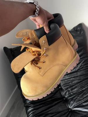 if Timberland boots and Balenciaga boots had a baby…this is what they would look like #boots #fashiontiktok #fashioninspo #timberlandboots #balenciaga 