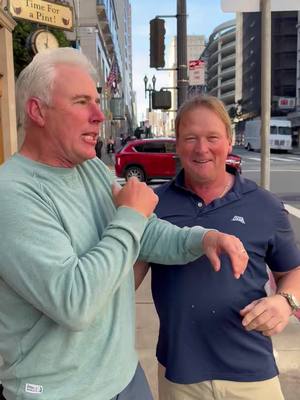 Look who I ran into on the streets of San Francisco… Rich Freakin’ Gannon!