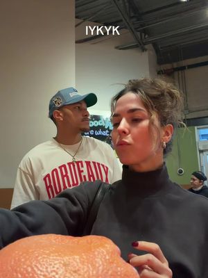 grapefruit shopping #funnycouples #coupleshumor  #grapefruitscene #girlstrip 