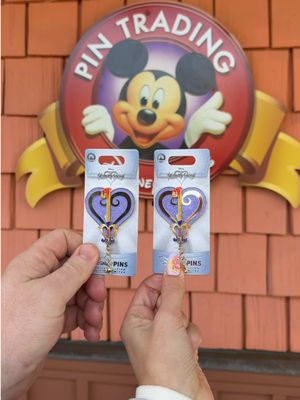 I just love my 3 wishes keyblade pin #disneypintrading #disneypins #kingdomhearts @SquareEnix 