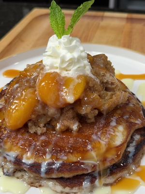 Peach Cobbler Pancakes…. Smash or pass? #FYP #mrmakeithappen #foryou 