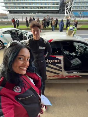 Can’t really say no to @Ollie Bearman !! #f1 #olliebearman #tubegirl #tubegirleffect @La Roche-Posay 