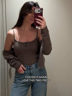 It’s giving Katie Holmes’s in the viral cashmere two piece 👌🏼 @COS 