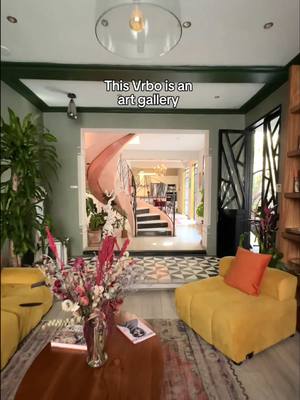 Art gallery or vacation home? Get a Vrbo that can do both. 📍Mexico City 🔗Link to book in bio #vrbo #vacationrental #mexicocity #cdmx #mexicocitytravel 