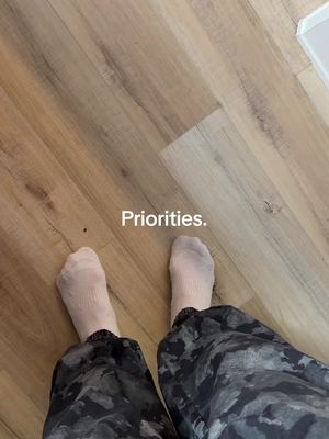 Nobody sees the socks 🥲 #fragrance 