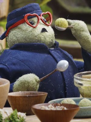 Chef has been training NON-STOP for his new position at @IKEA ⚡️  He’s been pretty top-secwet about it all, but we have heard the Flashdance soundtrack on repeat coming from his Stump kitchen.  Our fwends at #IKEA have been great about keeping the Tiny Team up to date on everything Cheffy will need for his new role as their Plant-Based Chef! 🌱  We cannot WAIT to try their new falafel balls that TC has been working so hard on perfecting.  Have you tried the new #IKEA plant-based falafel balls?  And for our Aussie fwends, get excited because it’s coming to Australia this April! 🧆  #IKEAxTinyChef 