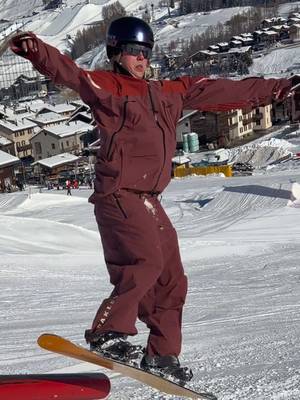 My kit matches the rails #olympics #girlsnowboarder #teamcanada #milan2026 #foryou 
