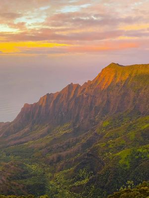 I’ve dreamed of seeing this view for so long 🥹 . 📍Pihea Trail (no hike required, you can see this view at the beginning of the trail) . . #hawaii #kauai #travel #napalicoast #kauaihawaii 