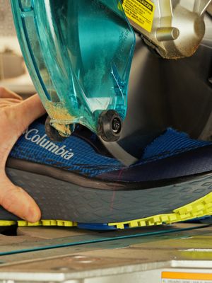 Your forefoot isn't going anywhere. Stable in the forefoot, cushion in the heel. The Columbia Sportswear Konos Trillium ATR™ delivers on the trail.